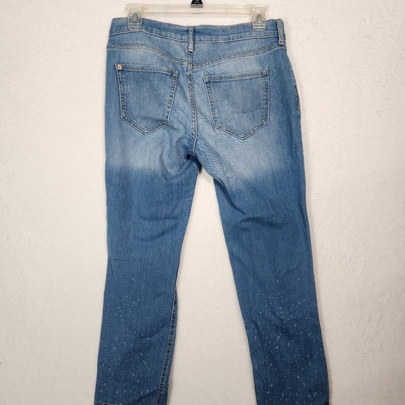 Old Navy Boyfriend Straight Droit Denim Distressed Jean- Size 2 - Picture 3 of 13